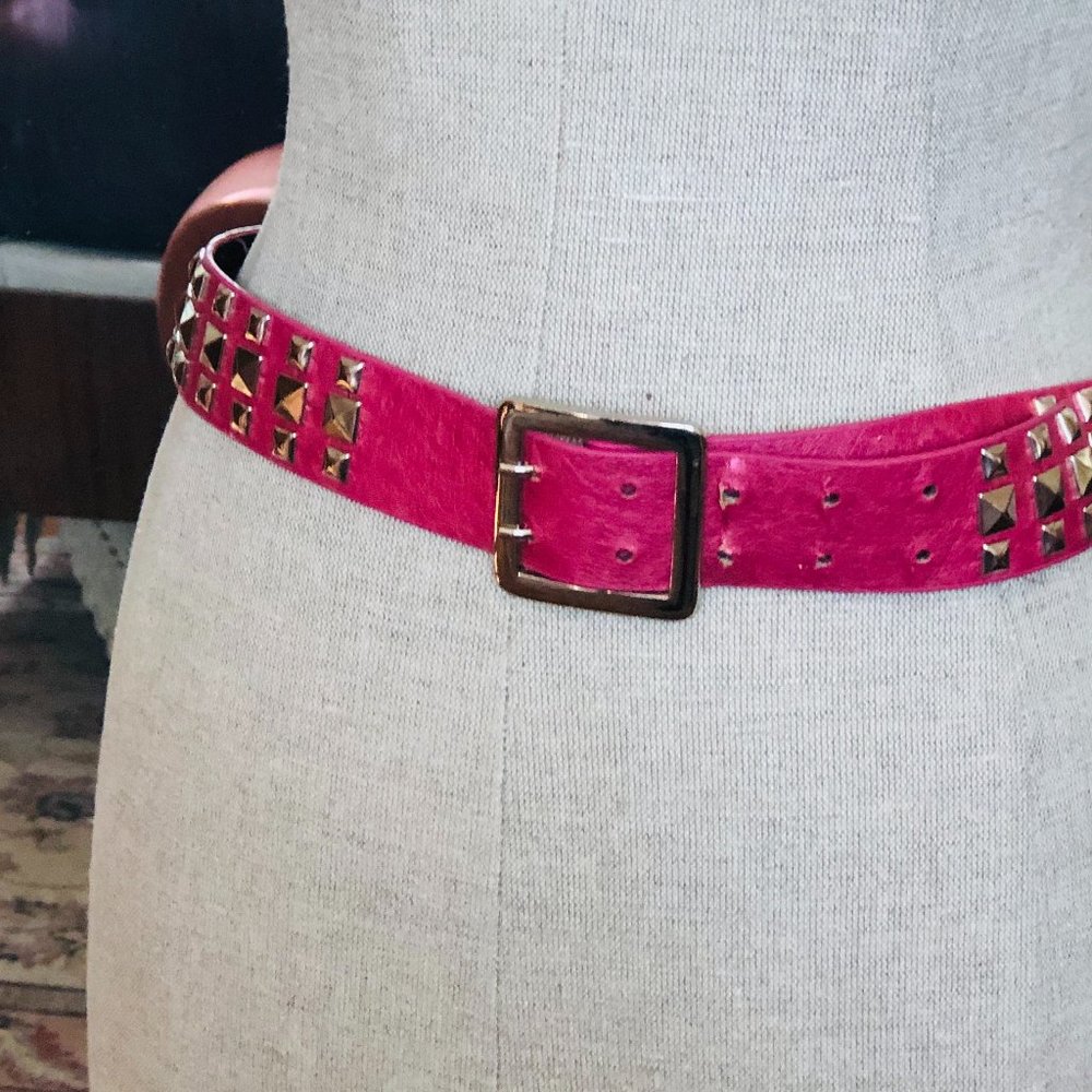 LADIES HOT PINK STUDDED BELT